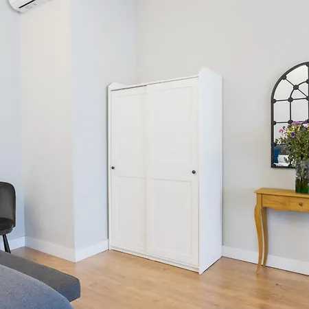 Apartament Panther Tomas De Ibarra